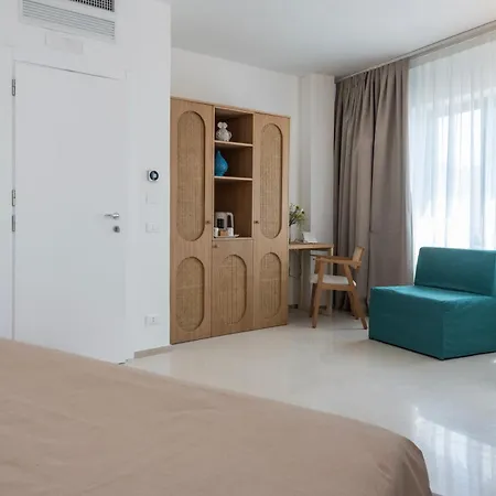 Albània Hotel 3*