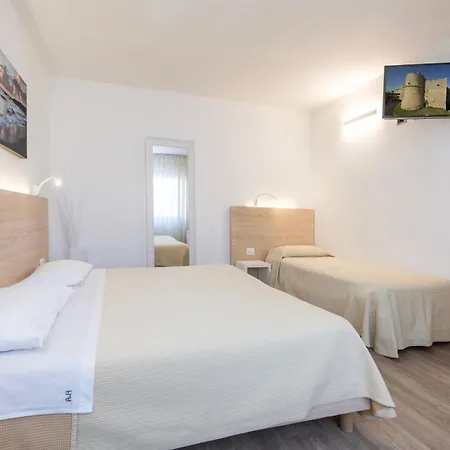 Hotel Albania 3*
