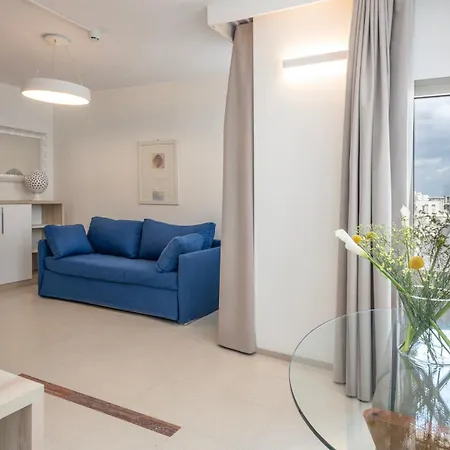 Albània 3*