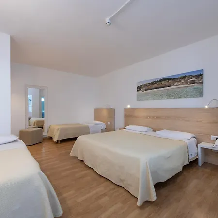 Szálloda Albania 3*