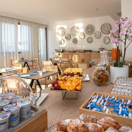 Albània Hotel 3*