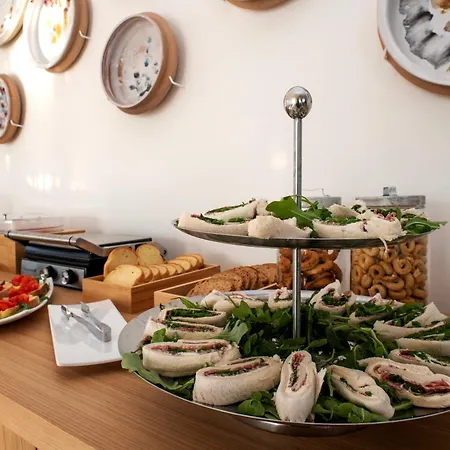 Albània Hotel 3*