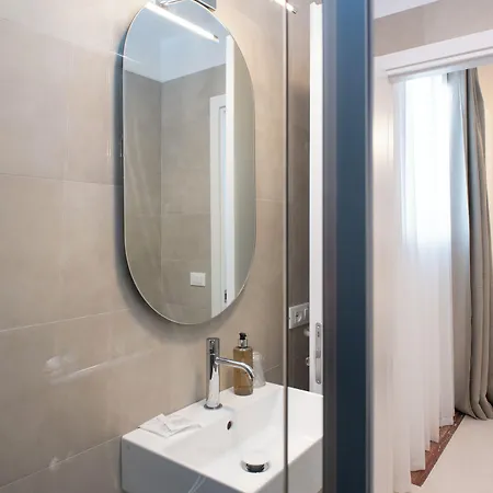 Albania Hotel 3*