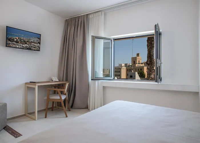 Albania Отель Отранто